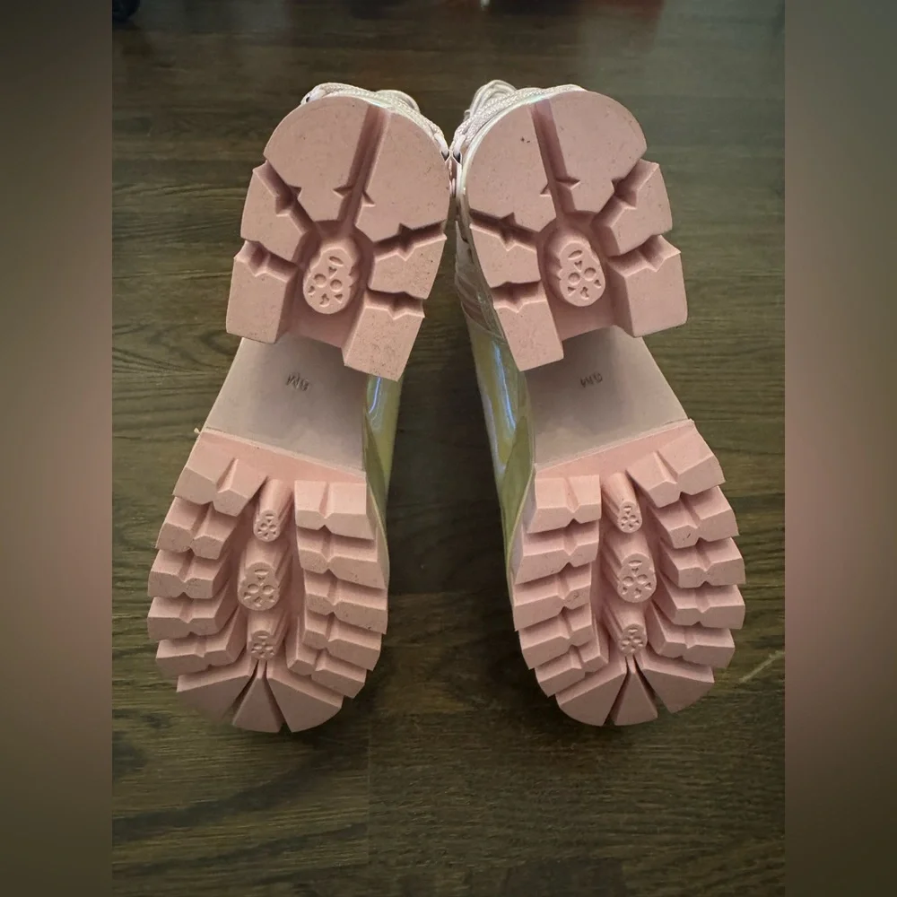 NWOB DOLLS KILL SWEET LUCID DAYDREAM LACE-UP BOOTS size 6M - Picture 6 of 6